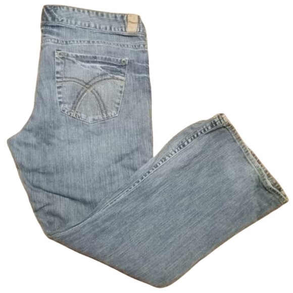 size 17/18 jeans flare short leg from maurices y2k denim - Picture 7 of 14